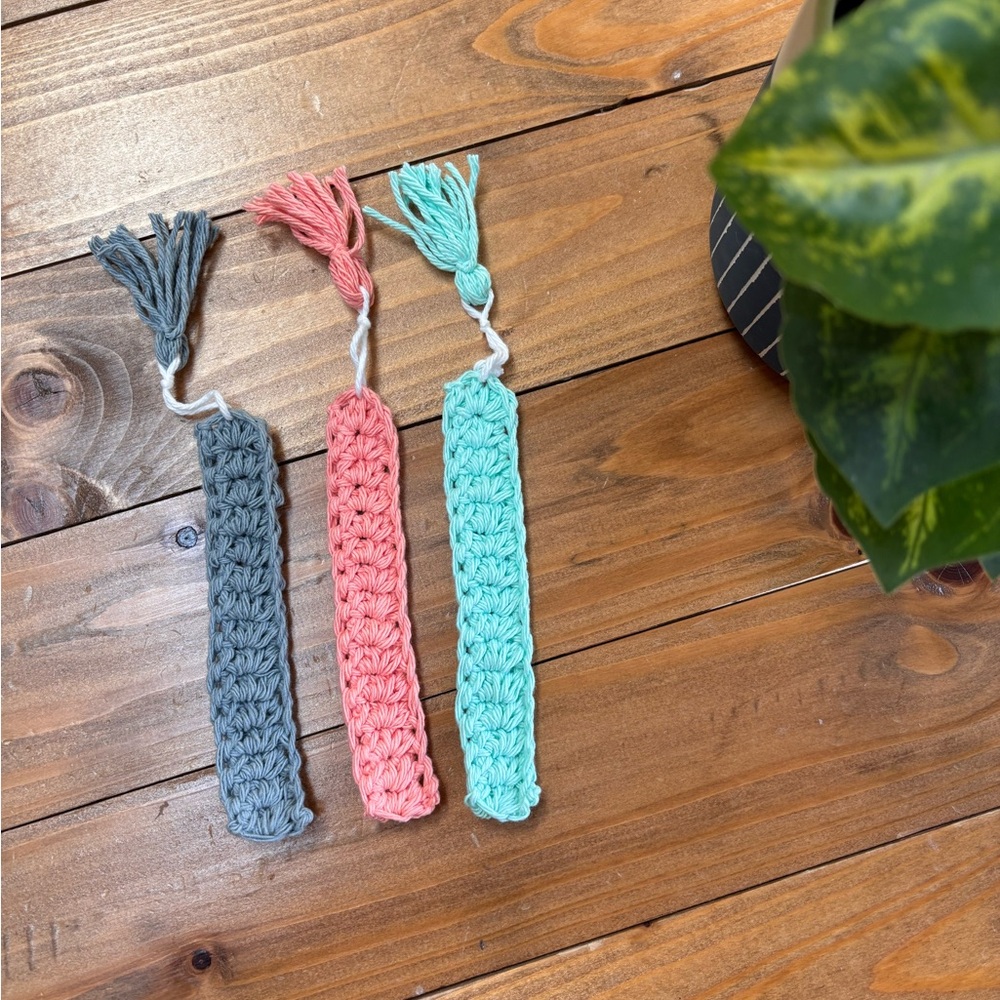 Crochet bookmarks